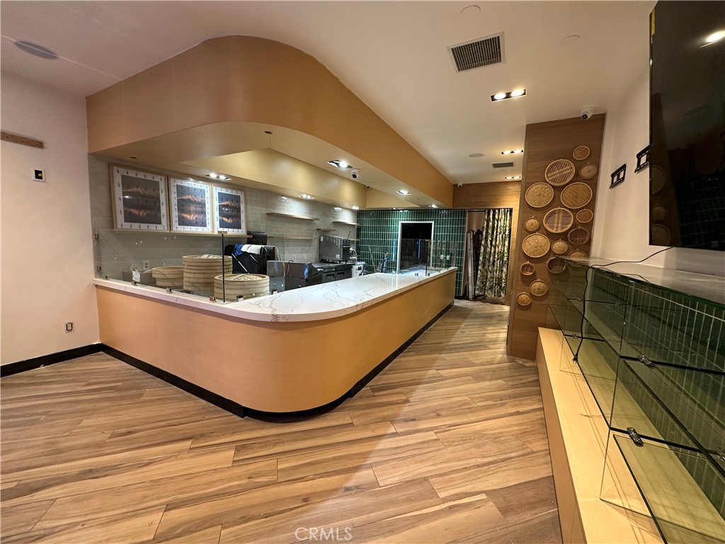 9709 Bolsa Avenue Property Photo 1