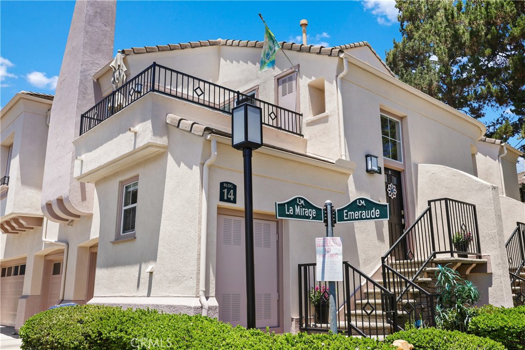 7 Emeraude Property Photo 4