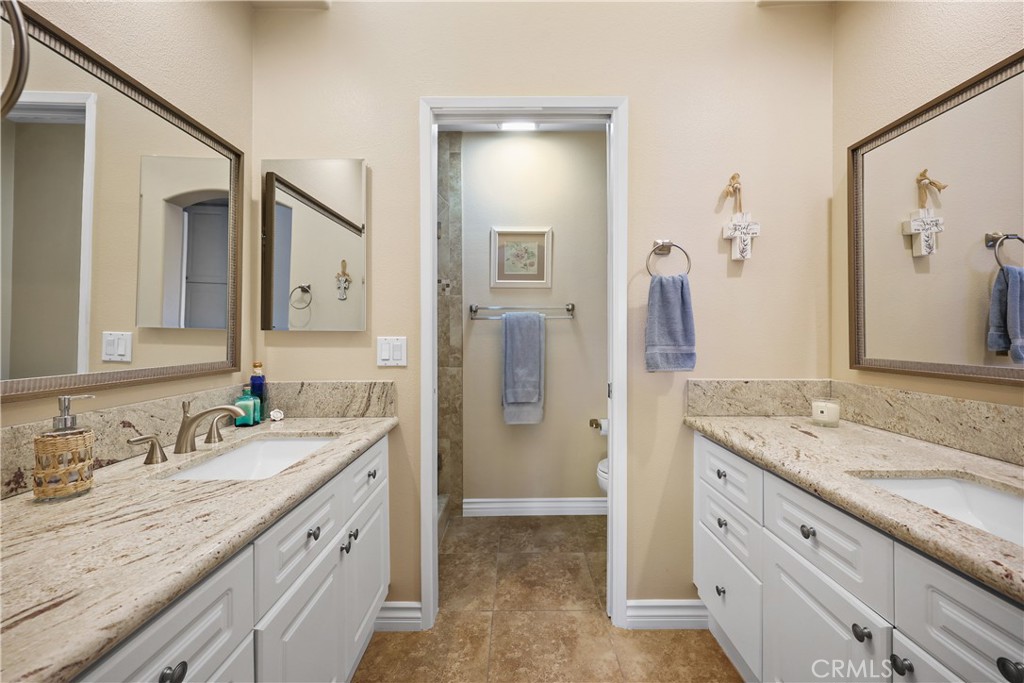 7 Emeraude Property Photo 24