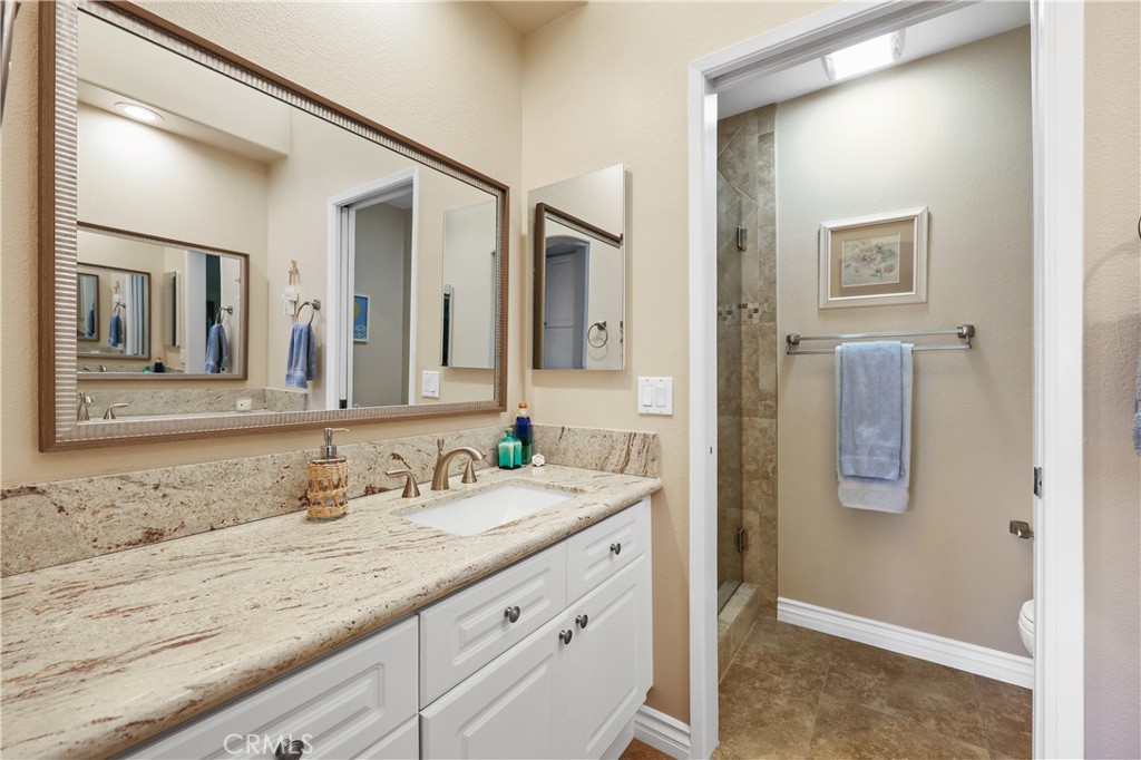 7 Emeraude Property Photo 25