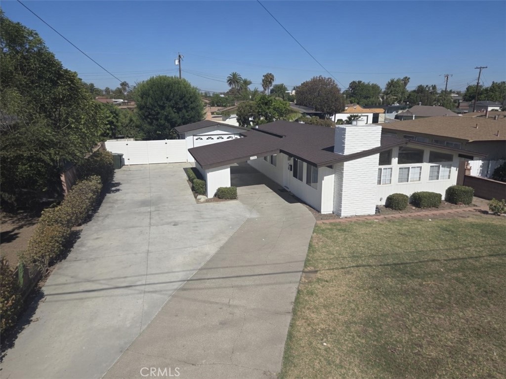 1001 S Gilbert Property Photo 1