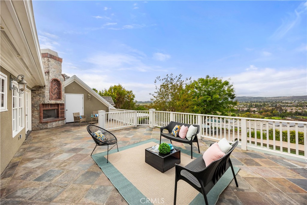 2061 Skyline Drive Property Photo 44