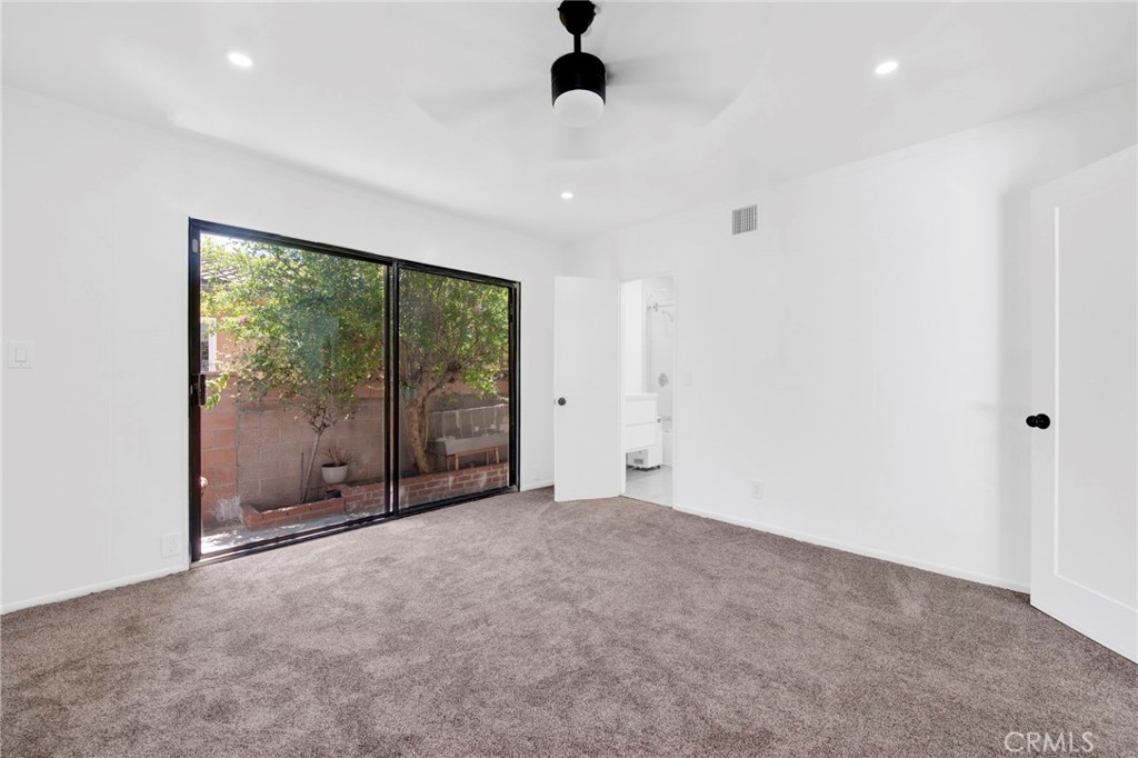 10236 Mattock Avenue Property Photo 8