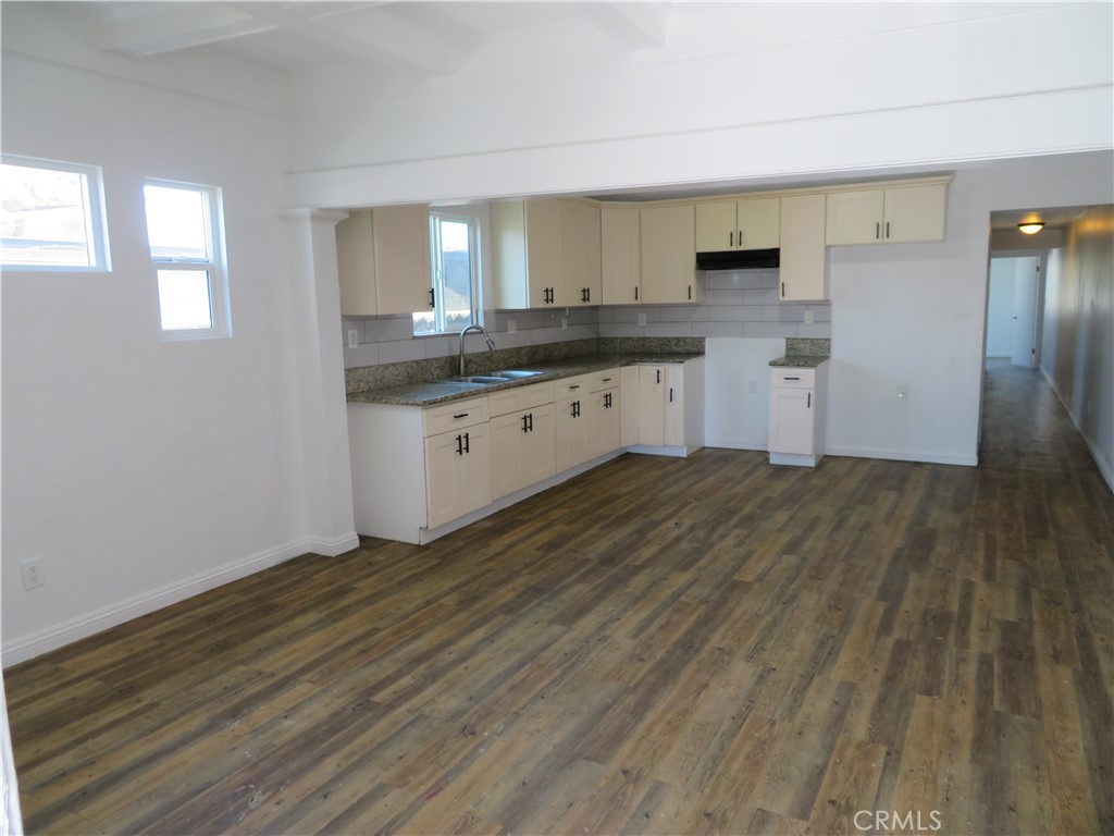 6506 Denver Ave. Property Photo 2