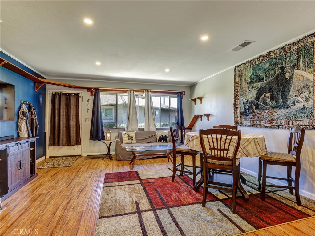 8087 Worthy Drive Property Photo 16