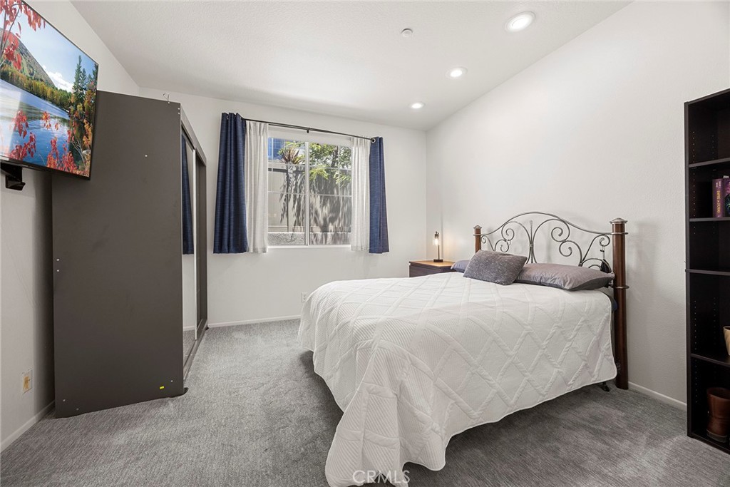 3423 E White Chapel Court E Property Photo 11