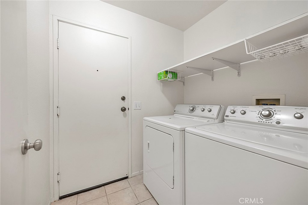 3423 E White Chapel Court E Property Photo 13