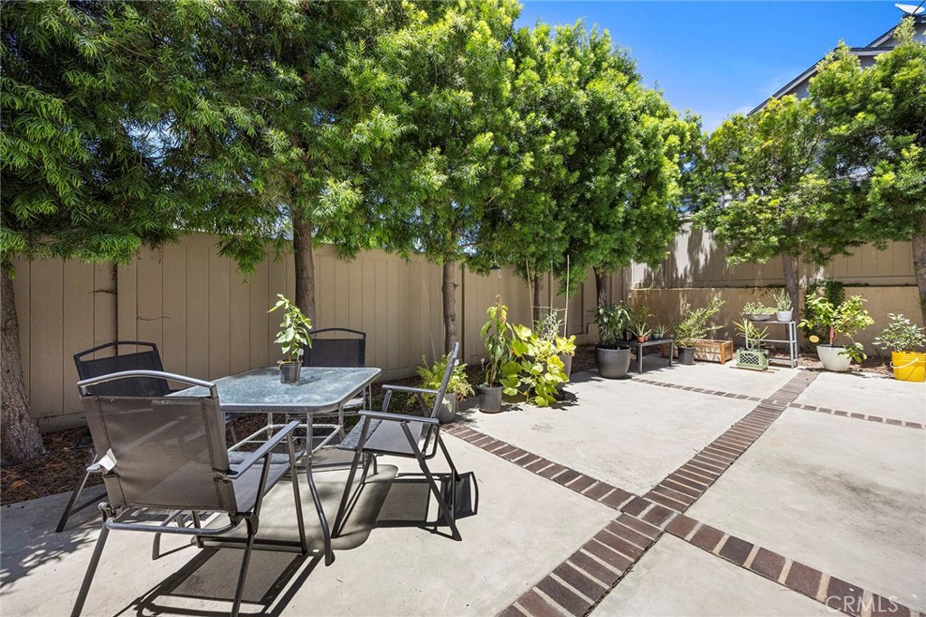3423 E White Chapel Court E Property Photo 24