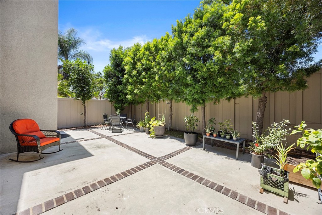 3423 E White Chapel Court E Property Photo 28
