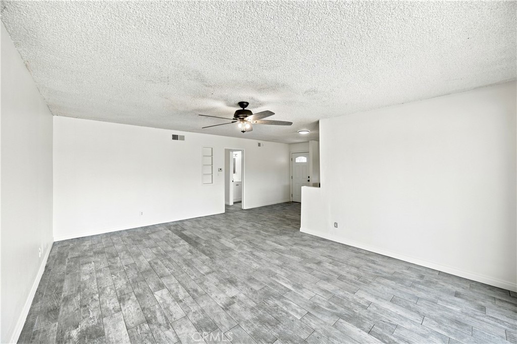 6606 Mount Whitney Drive Property Photo 8
