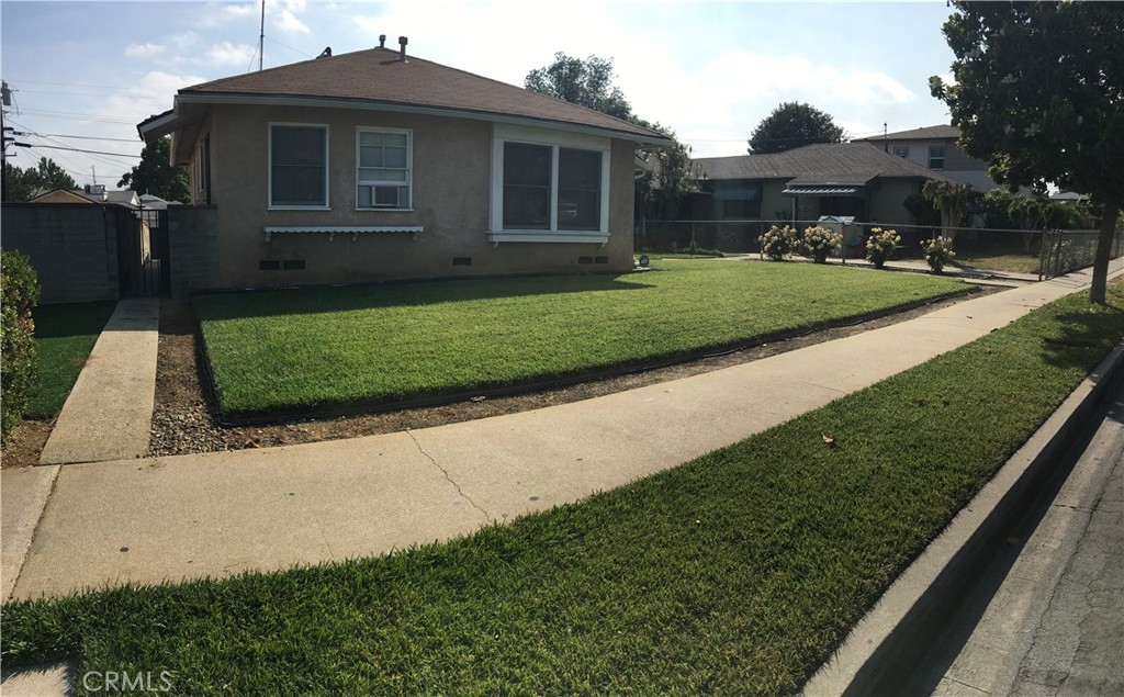 1224 Avenida Cesar Chavez Property Photo