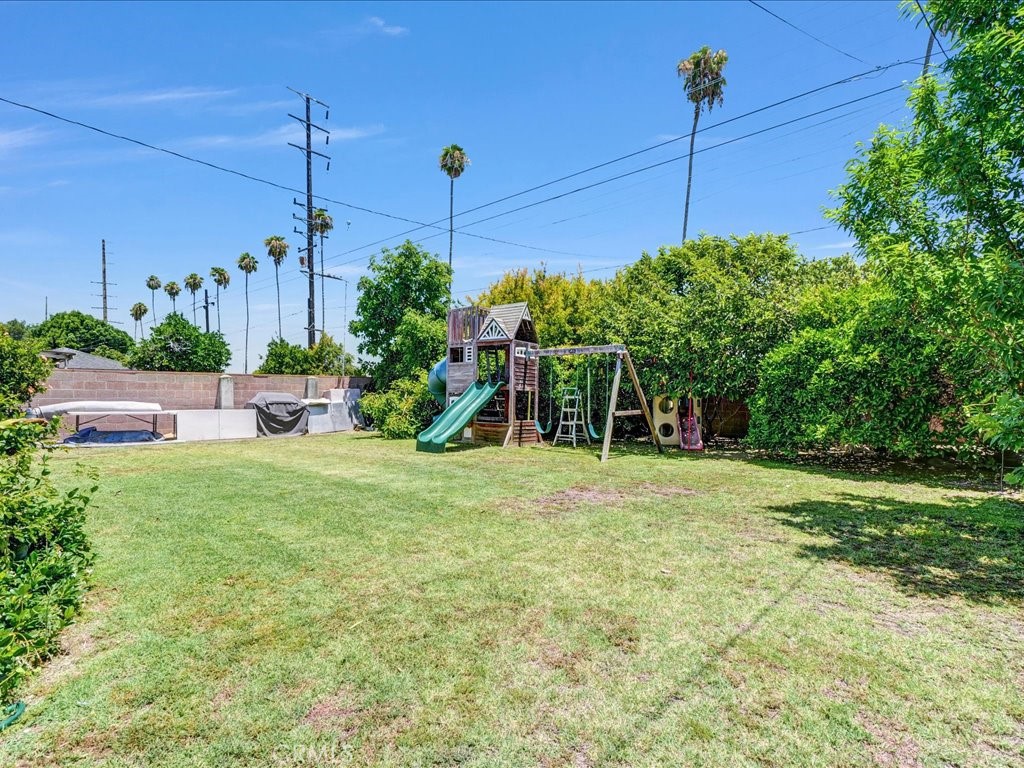 5072 Gardenia Property Photo 29