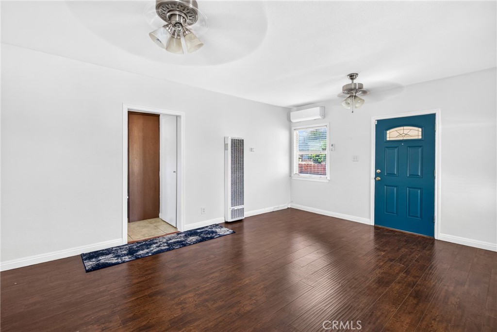 983 Wall Avenue Property Photo 7