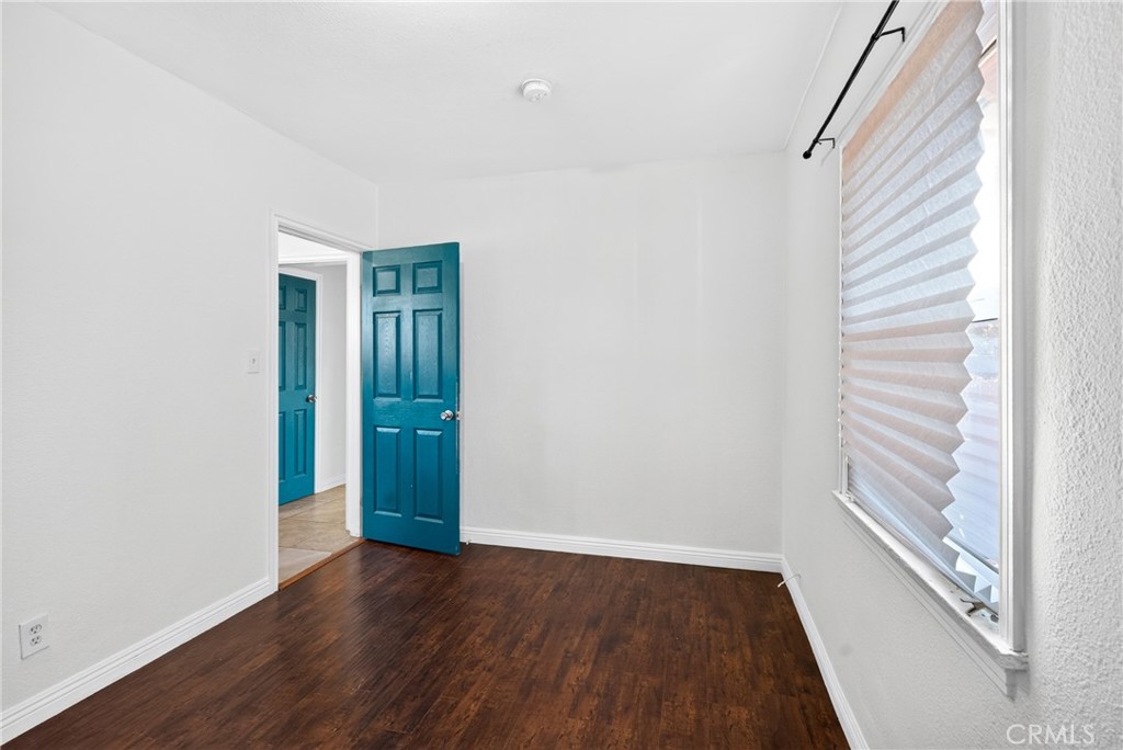 983 Wall Avenue Property Photo 15