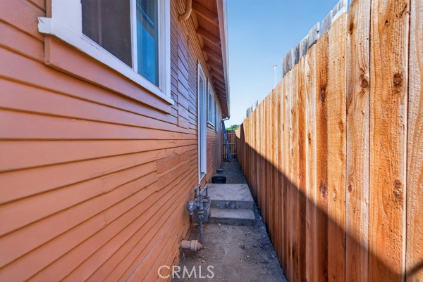 983 Wall Avenue Property Photo 16