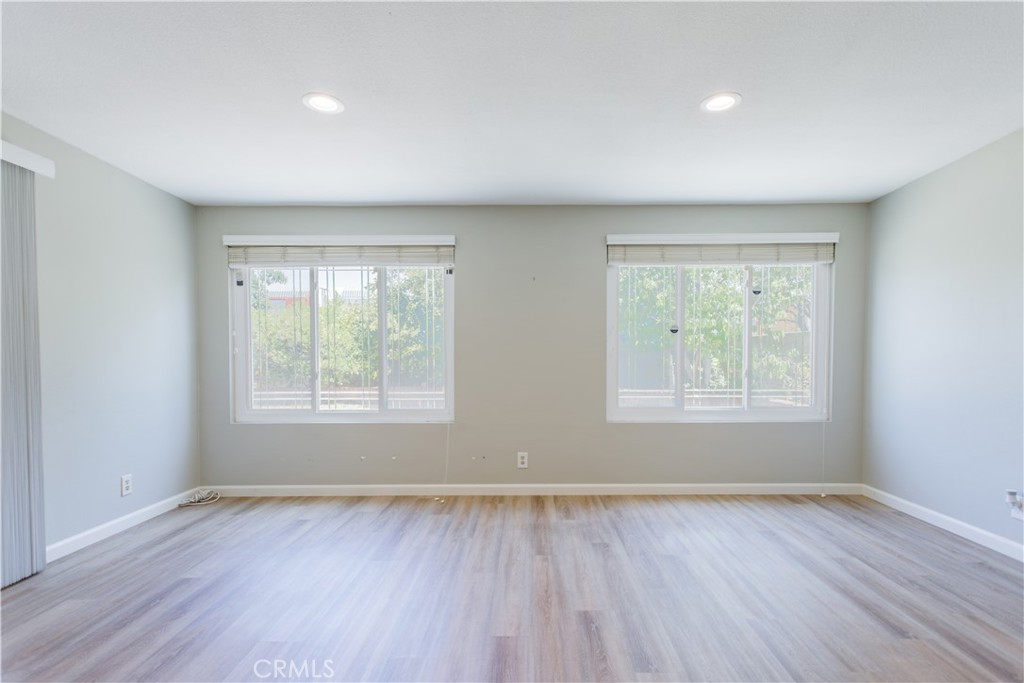 23728 President Property Photo 17