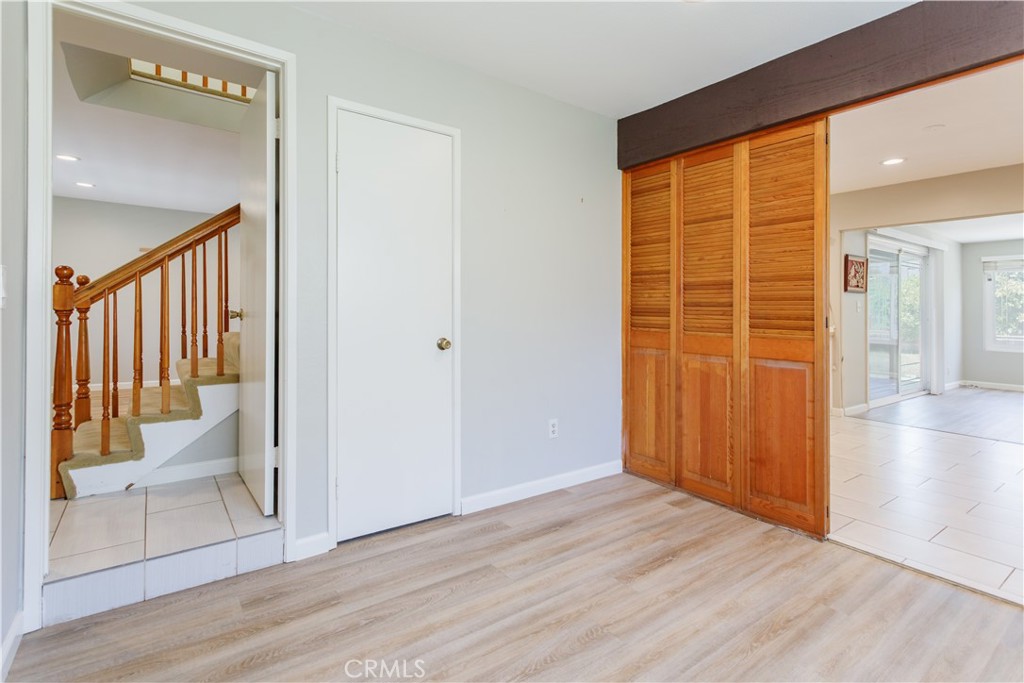 23728 President Property Photo 18