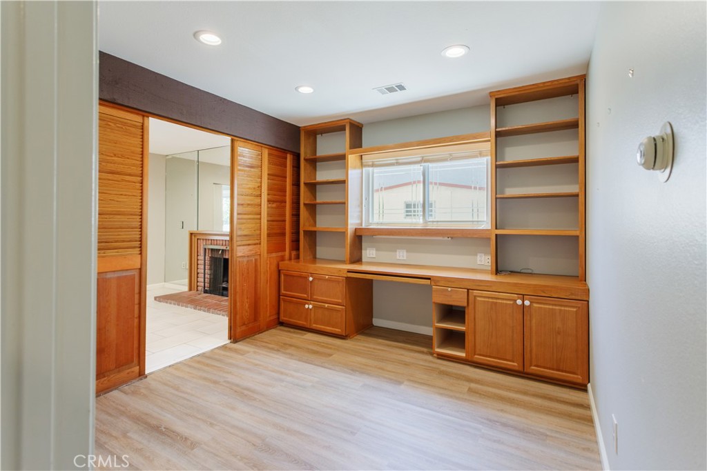 23728 President Property Photo 19