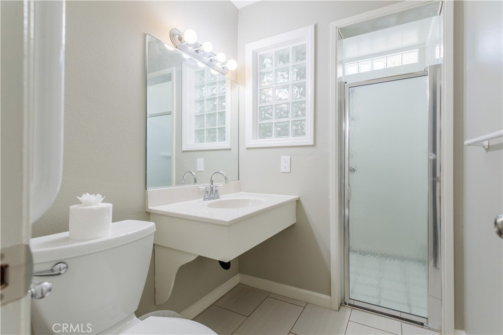 23728 President Property Photo 21