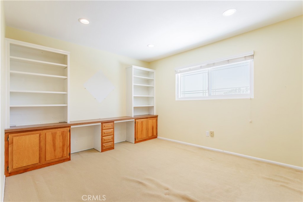 23728 President Property Photo 32