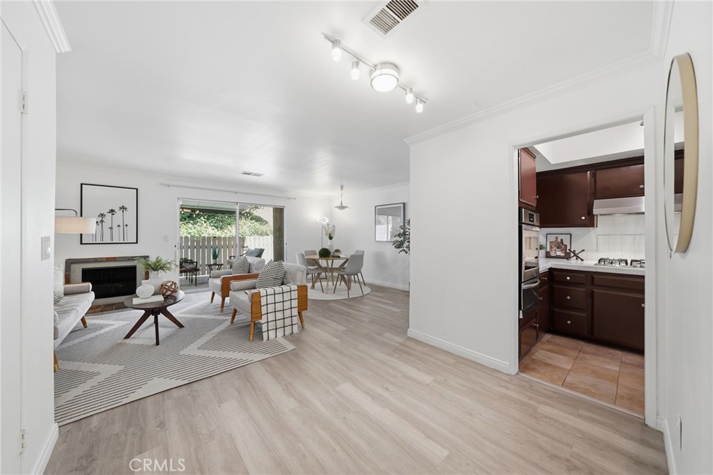 1225 Rosecrans 36a Property Photo 5