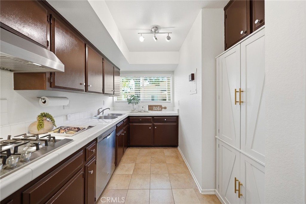 1225 Rosecrans 36a Property Photo 16