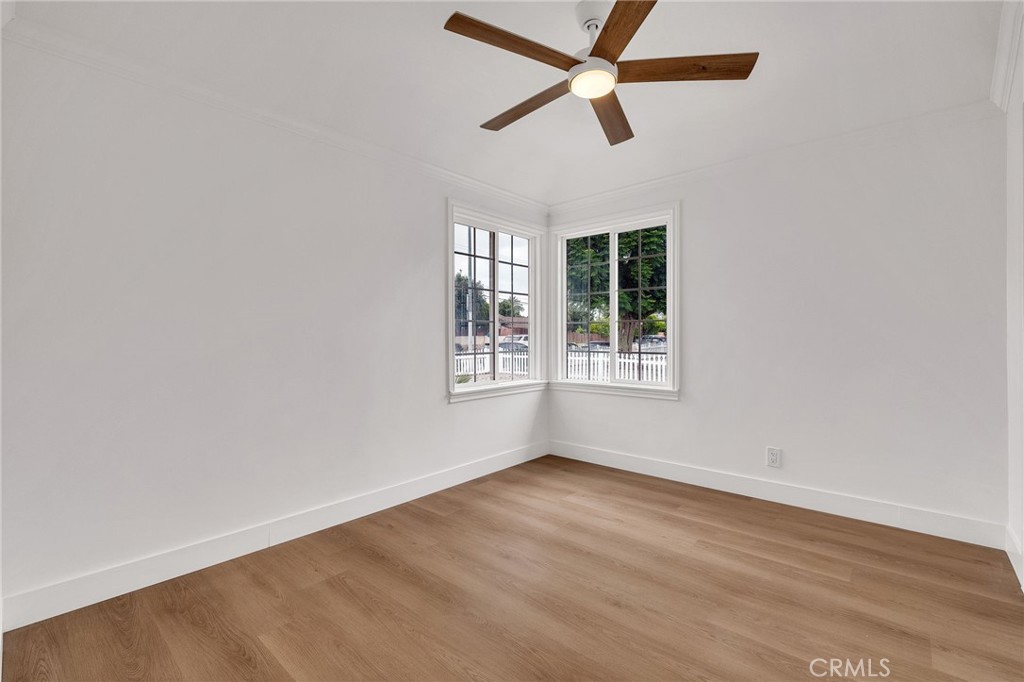 20756 Saticoy Street Property Photo 26
