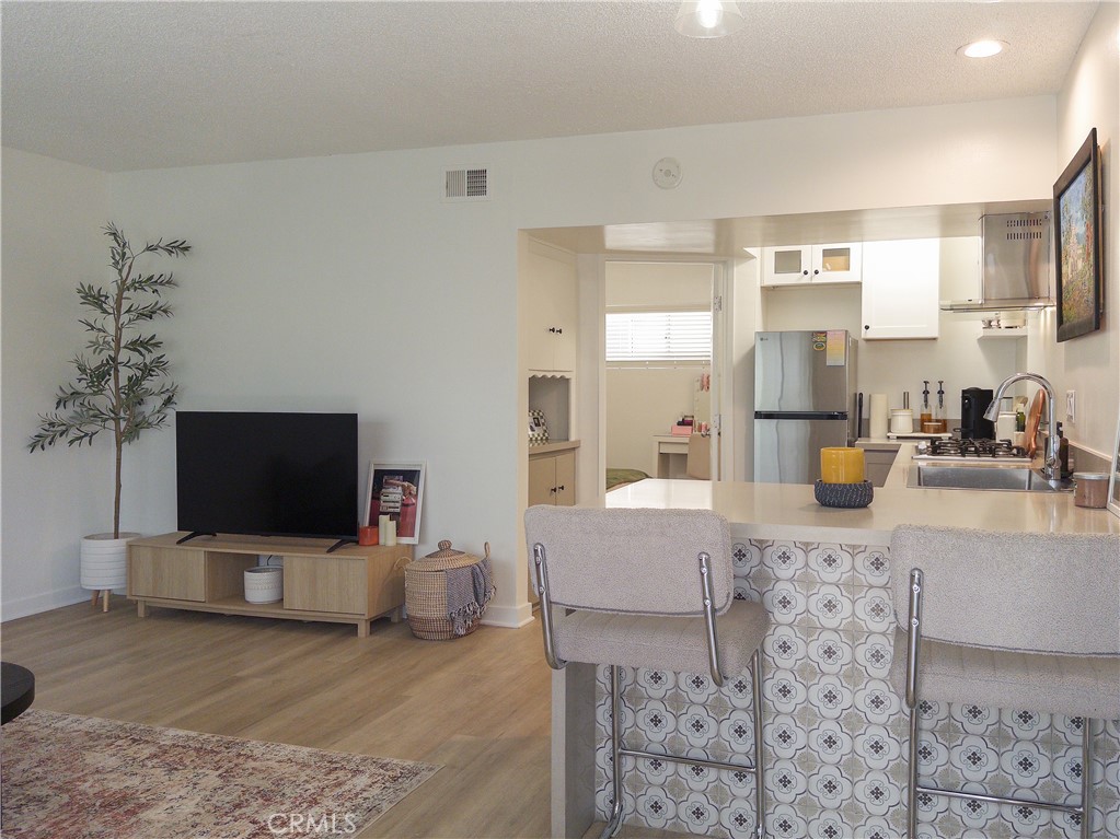 4550 W 173rd Property Photo 10