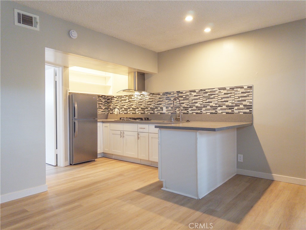 4550 W 173rd Property Photo 11