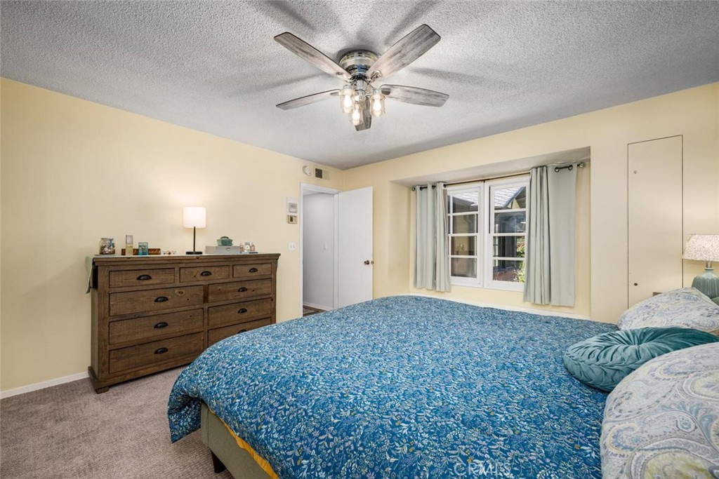 11261 Kensington Property Photo 32