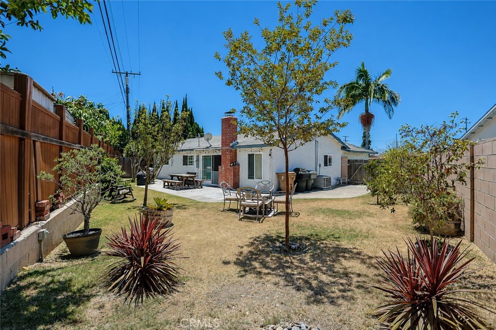 15522 Reeve Street Property Photo 15