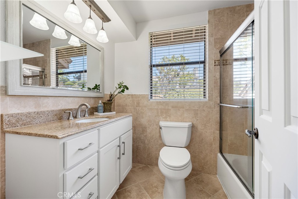 5185 E Fairfield Property Photo 38
