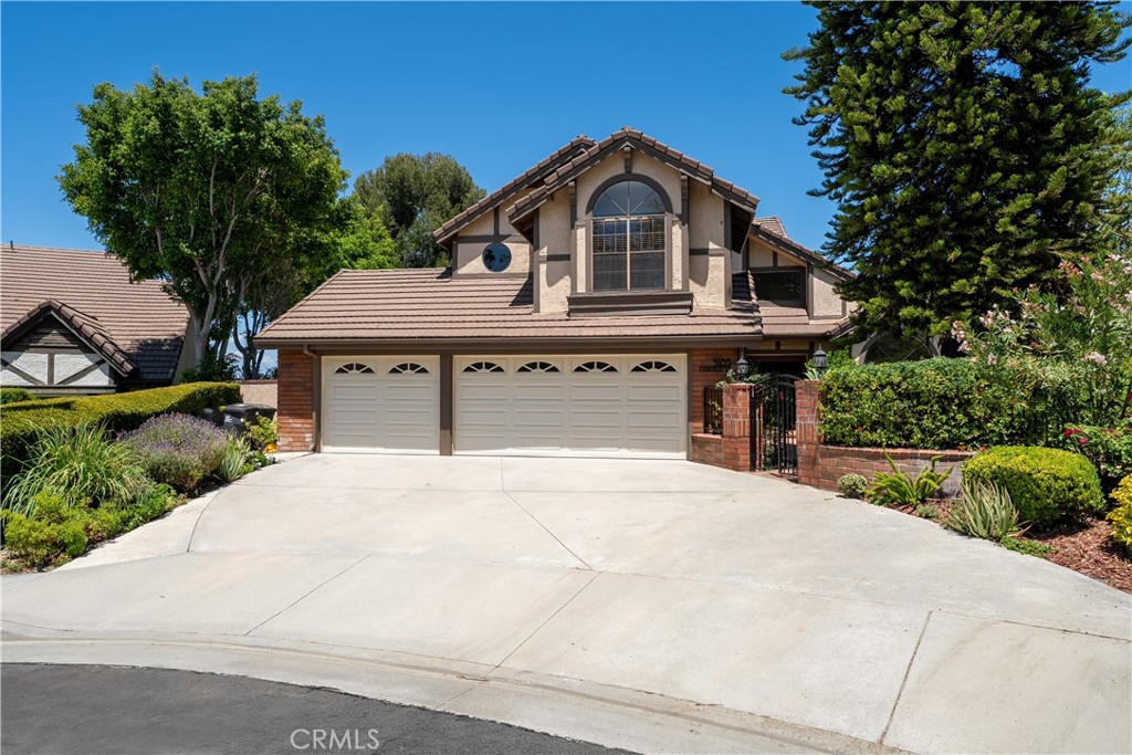 5185 E Fairfield Property Photo 40