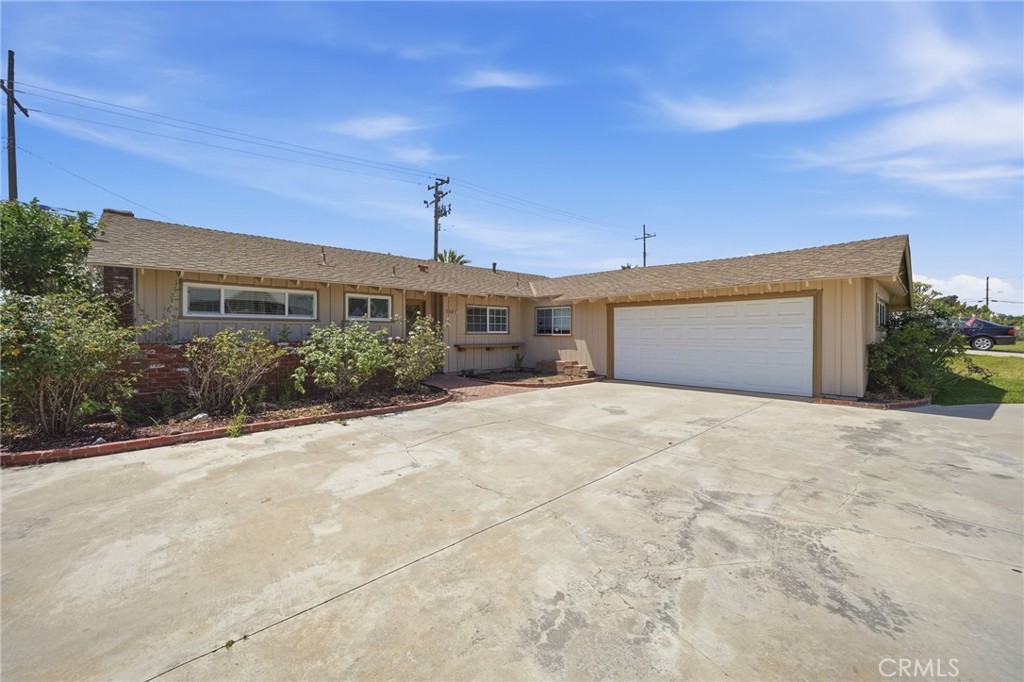 5041 Ridglea Avenue Property Photo 4