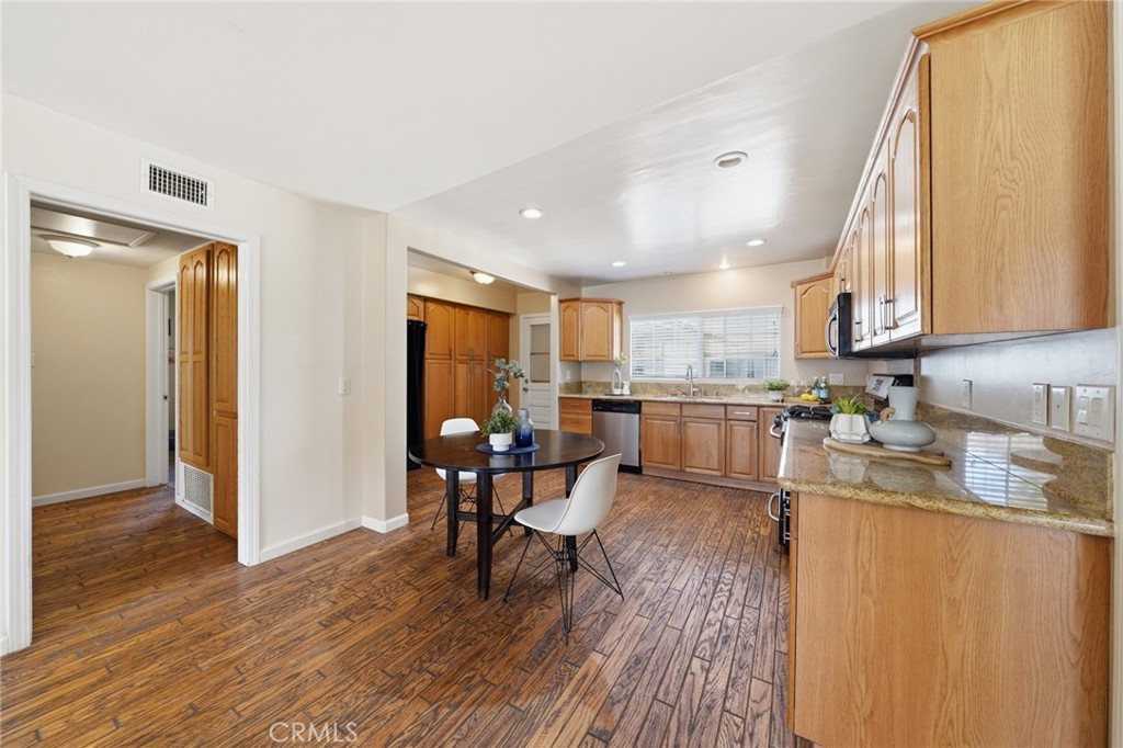 5041 Ridglea Avenue Property Photo 18