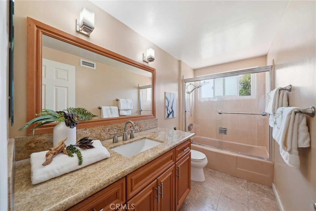 5041 Ridglea Avenue Property Photo 32