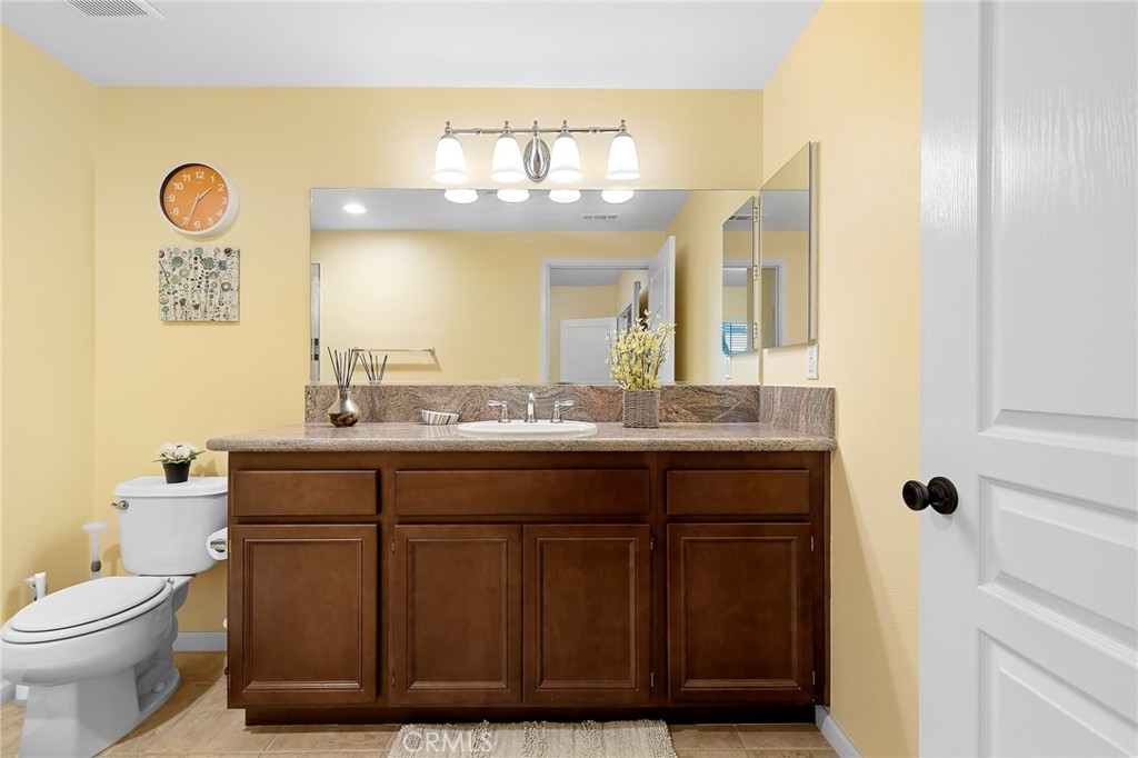 8053 Picasso Property Photo 32