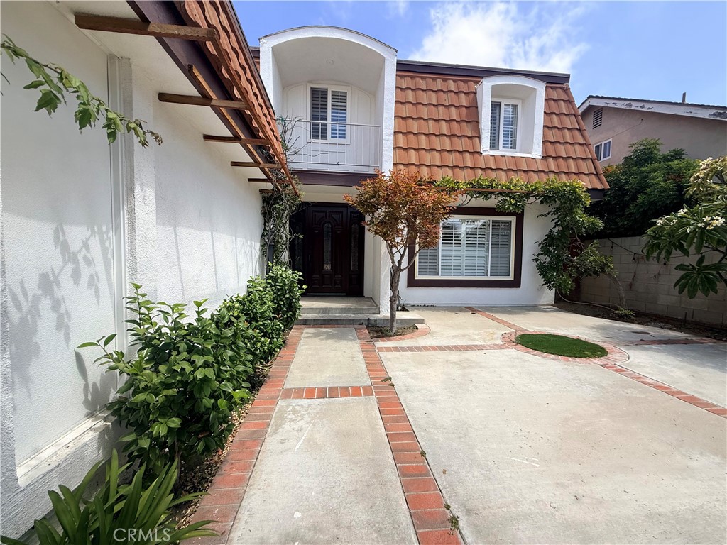 11335 Carob Property Photo 6
