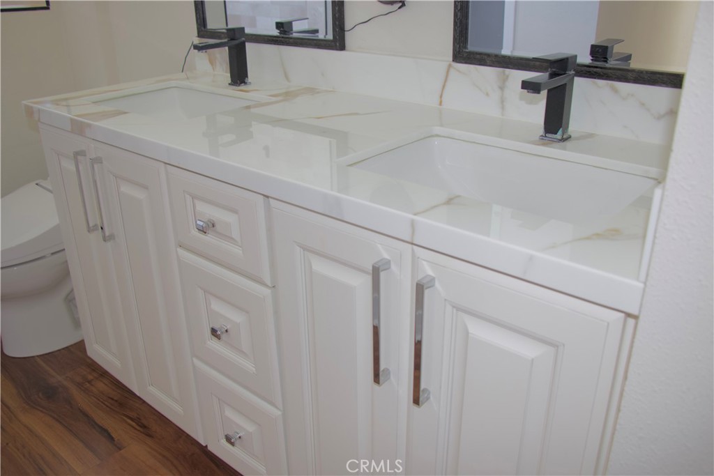 11335 Carob Property Photo 45
