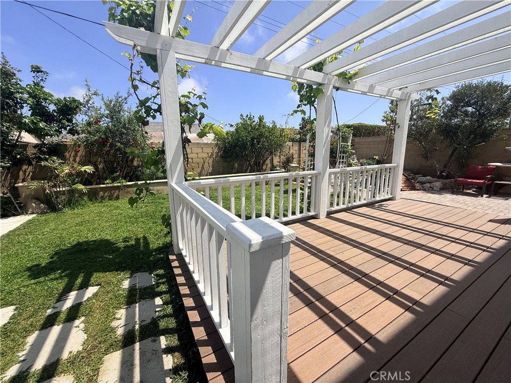 11335 Carob Property Photo 64