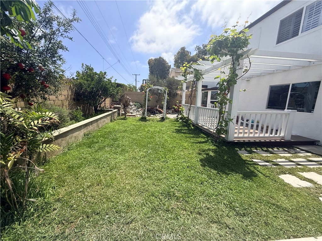 11335 Carob Property Photo 65