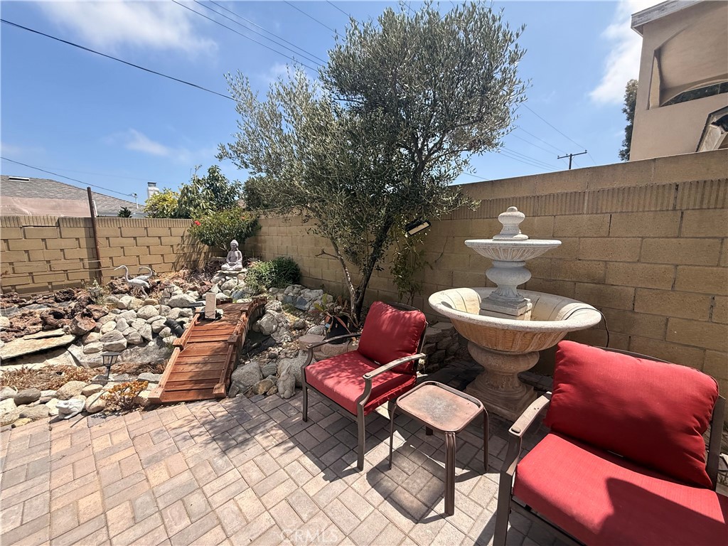11335 Carob Property Photo 68