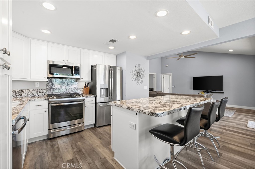 41488 Inverness Property Photo 17