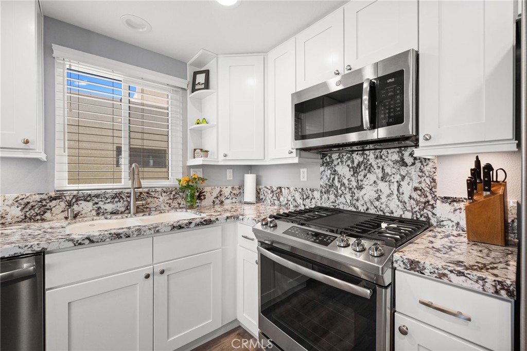 41488 Inverness Property Photo 21