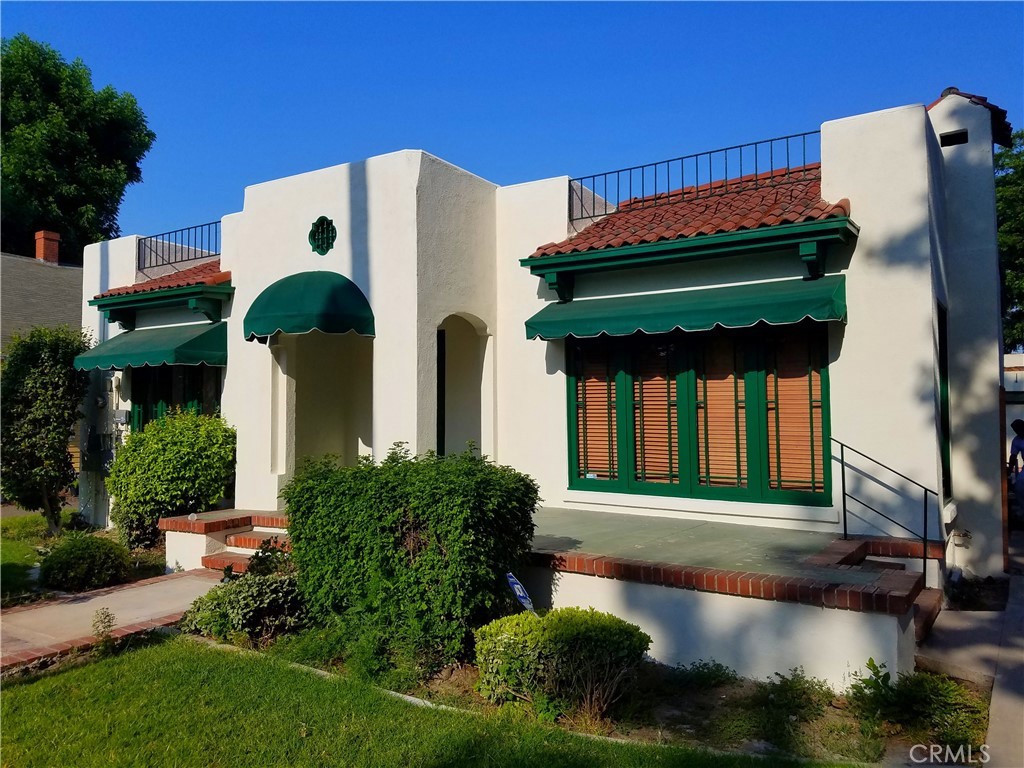 454 S Glassell Property Photo 1
