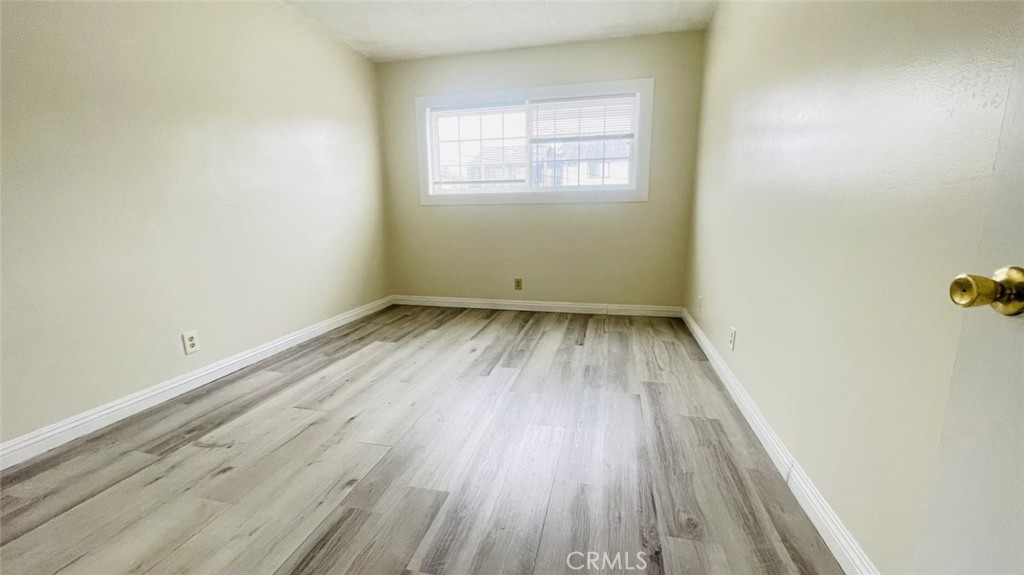 1083 Gaviota Avenue Property Photo 17