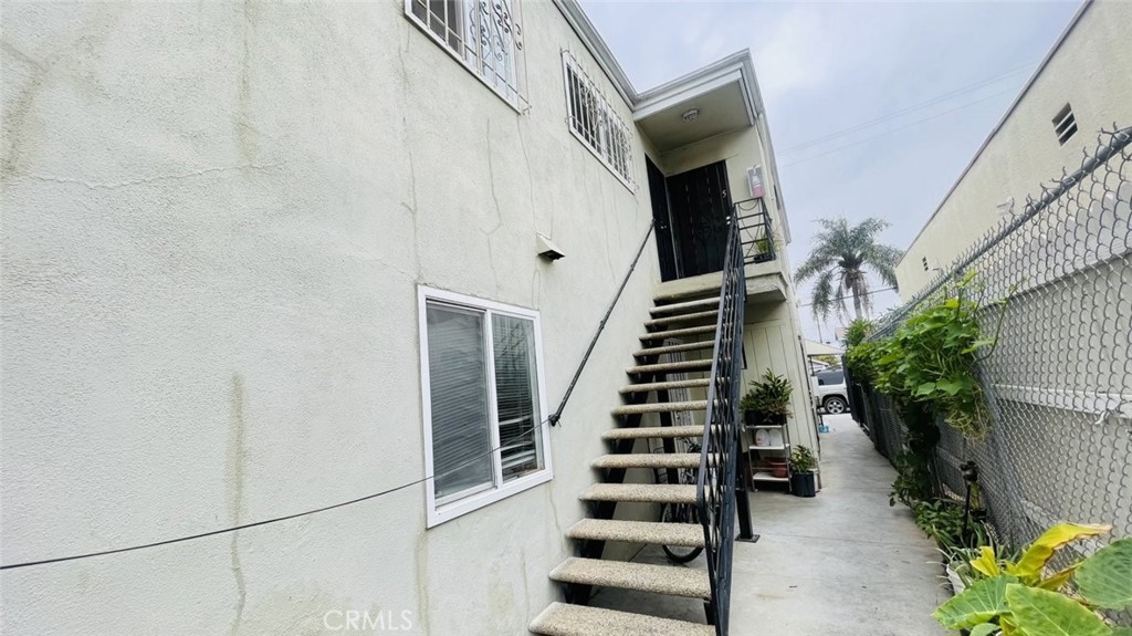 1083 Gaviota Avenue Property Photo 26