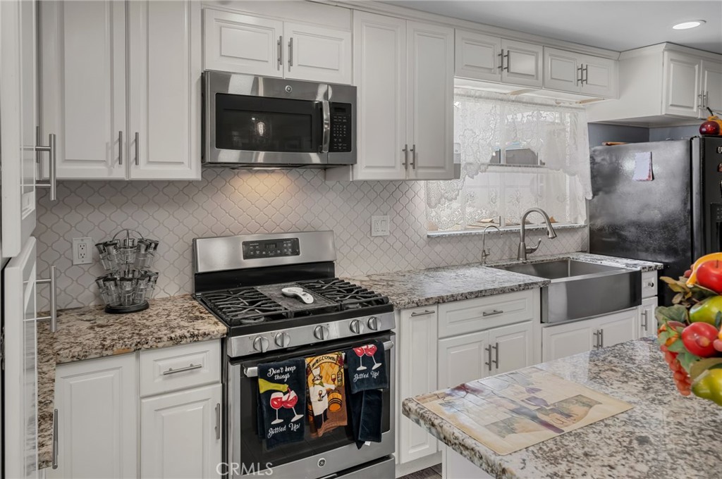 3559 Ferndale Property Photo 15