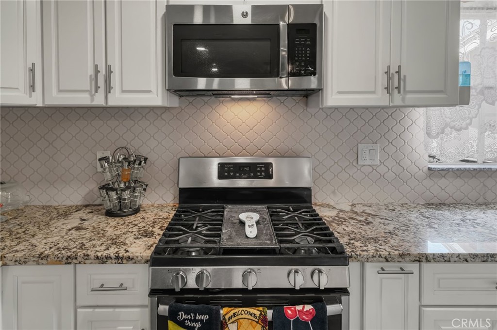 3559 Ferndale Property Photo 16