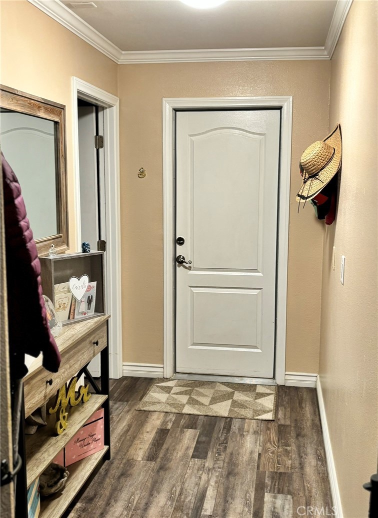 18261 Preston Street Property Photo 7